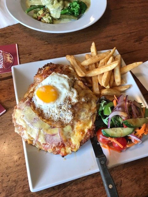 Red Roof Bar & Grill - Accommodation Port Macquarie 1