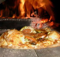 M  J's Pizza Base - Accommodation Port Macquarie