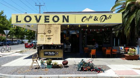 Loveon Cafe - Accommodation Port Macquarie 0
