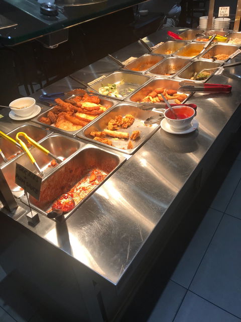 Queen Bee Indonesian And Chinese Restaurant - Accommodation Port Macquarie 4