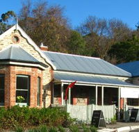 Emprades Petit Cafe - Accommodation Port Macquarie
