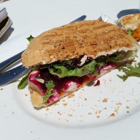 Finicky Fingers - Accommodation Port Macquarie 0