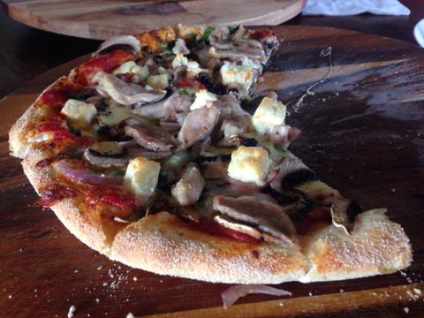 Frogs & Roses - Accommodation Port Macquarie 0