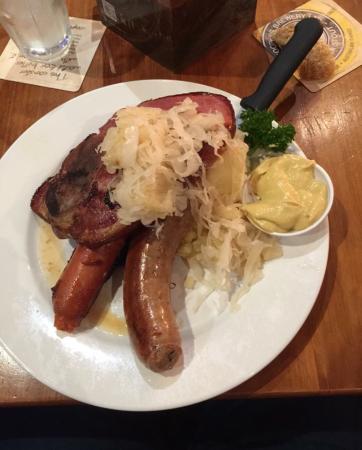 Lyndoch Hotel - Accommodation Port Macquarie 0