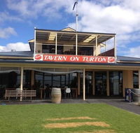 Tavern on Turton - Accommodation Port Macquarie