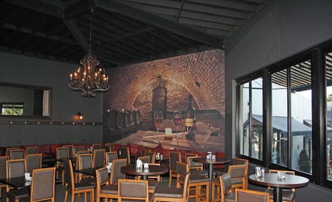 Village Lane Cafe & Wine Bar - Accommodation Port Macquarie 6