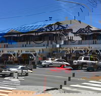 Omaras - Accommodation Port Macquarie