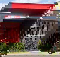 The Avenues Tavern - Accommodation Port Macquarie