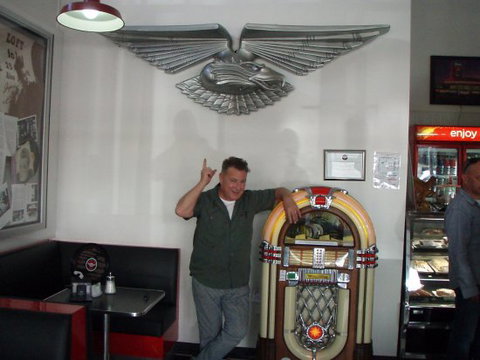 Retro Style Dinning - Accommodation Port Macquarie 0