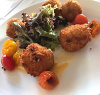 Marios Cafe
