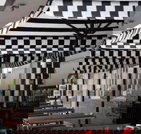 The Dick Whittington Tavern - Accommodation Port Macquarie