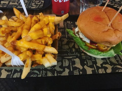 #Burgerlove - Accommodation Port Macquarie 0