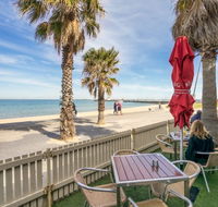 Beachcomber Cafe - Accommodation Port Macquarie