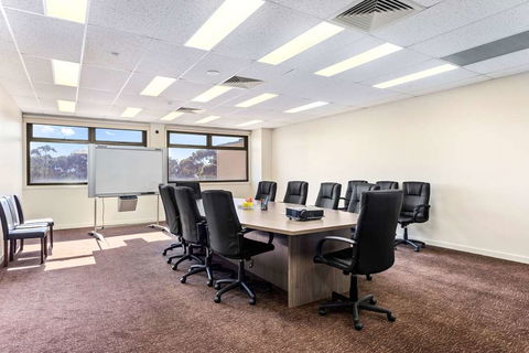 Quality Suites Point Cook Seasons 5 - Accommodation Port Macquarie 12