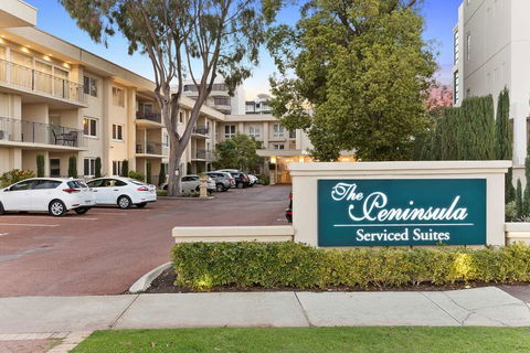 The Peninsula Riverside Apartments - Accommodation Port Macquarie 1