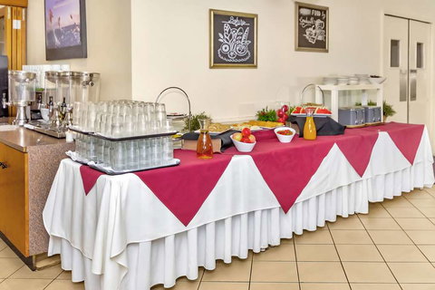 Comfort Inn & Suites Goodearth - Accommodation Port Macquarie 9