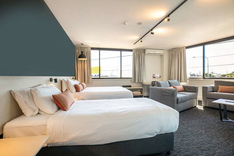 Chardons Corner Hotel - Accommodation Port Macquarie 7