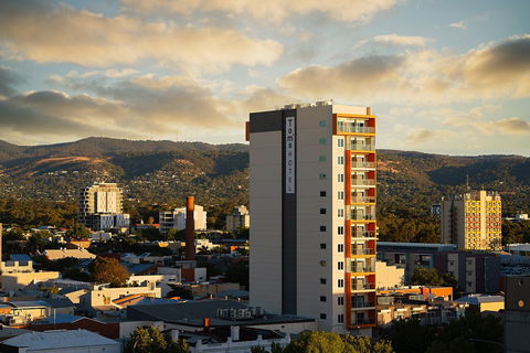 Tom's Court Hotel - Accommodation Port Macquarie 1