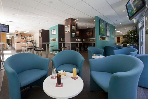 Pacific Suites Canberra - Accommodation Port Macquarie 3