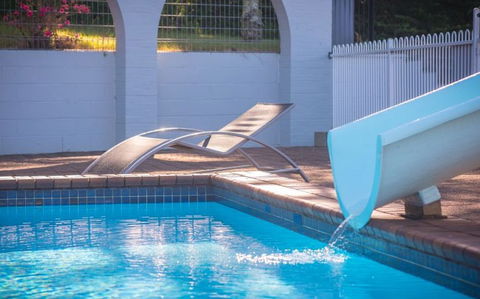 The Big Windmill Motor Lodge - Accommodation Port Macquarie 2