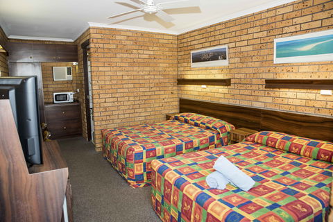 Coastal Bay Motel - Accommodation Port Macquarie 7