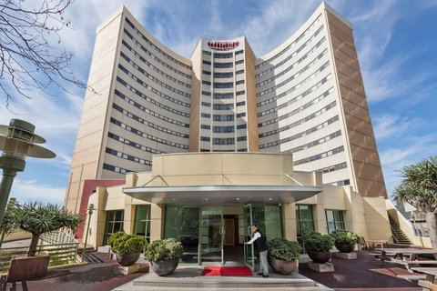 View Sydney - Accommodation Port Macquarie 0