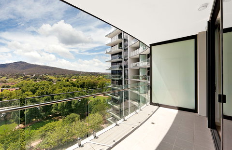 Astra Canberra Manhattan - Accommodation Port Macquarie 11