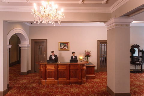 Hadley's Orient Hotel - Accommodation Port Macquarie 1