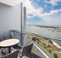 Meriton Suites Southport - Accommodation Port Macquarie