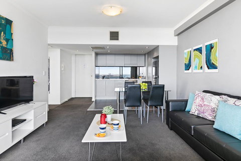 Astra Apartments Parramatta - Accommodation Port Macquarie 6