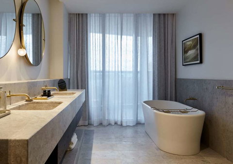 Eos by SkyCity - Accommodation Port Macquarie 3