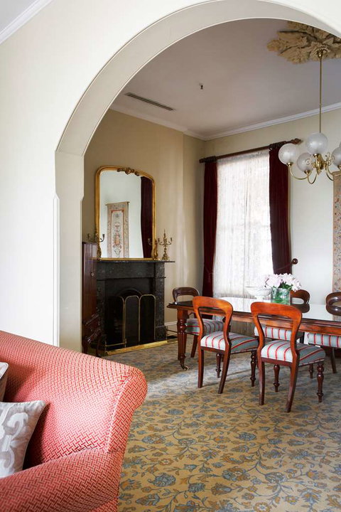 The Hotel Windsor - Accommodation Port Macquarie 11