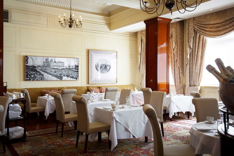 The Hotel Windsor - Accommodation Port Macquarie 15