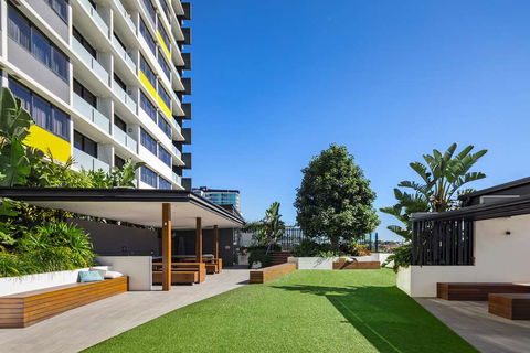 Alcyone Hotel Residences - Accommodation Port Macquarie 3