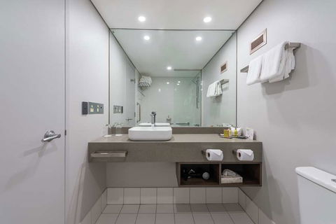 DoubleTree By Hilton Hotel Alice Springs - Accommodation Port Macquarie 7