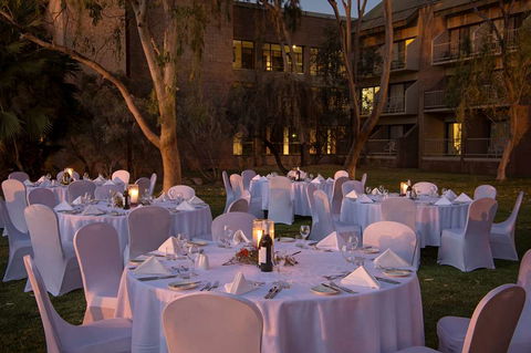 DoubleTree By Hilton Hotel Alice Springs - Accommodation Port Macquarie 13