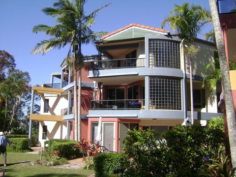 Como Noosa Luxury Riverside Apartments - Accommodation Port Macquarie 0