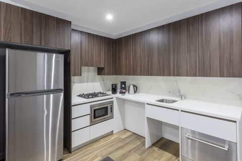 Meriton Serviced Apartments North Sydney - Accommodation Port Macquarie 2