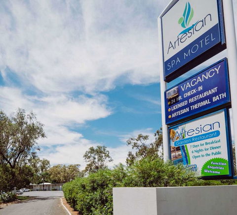 Artesian Spa Motor Inn - Accommodation Port Macquarie 0