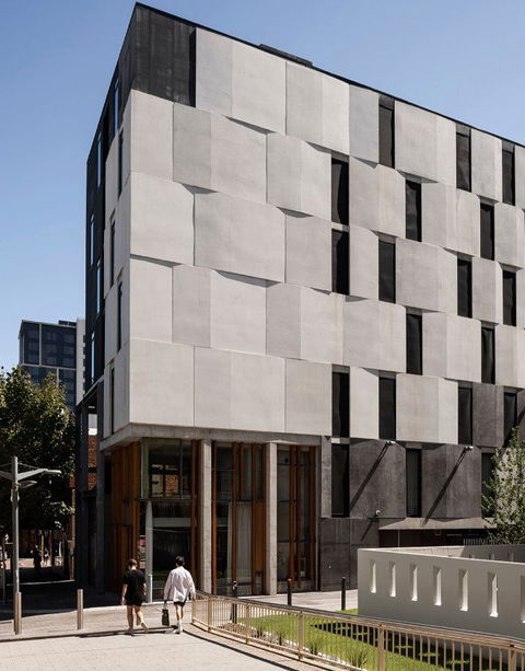 Alex Hotel, Perth - Accommodation Port Macquarie 0