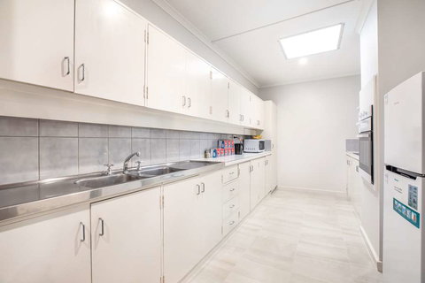 Nightcap at Coolaroo Hotel - Accommodation Port Macquarie 1