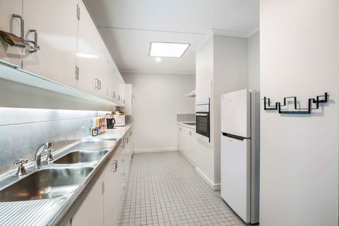 Nightcap at Coolaroo Hotel - Accommodation Port Macquarie 2