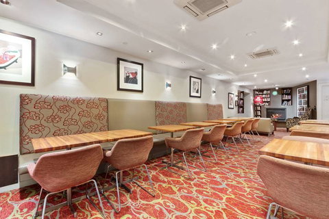 Alto Hotel on Bourke - Accommodation Port Macquarie 2