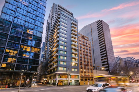 Brady Apartment Hotel Flinders Street - Accommodation Port Macquarie 0