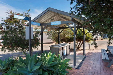 Discovery Parks Forster - Accommodation Port Macquarie 1
