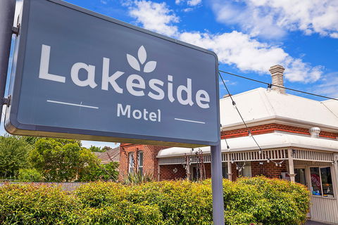 Hamilton Lakeside Motel - Accommodation Port Macquarie 2