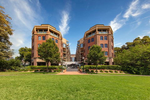 Amora Hotel Riverwalk Melbourne - Accommodation Port Macquarie 0