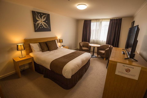 Bairnsdale International - Accommodation Port Macquarie 5