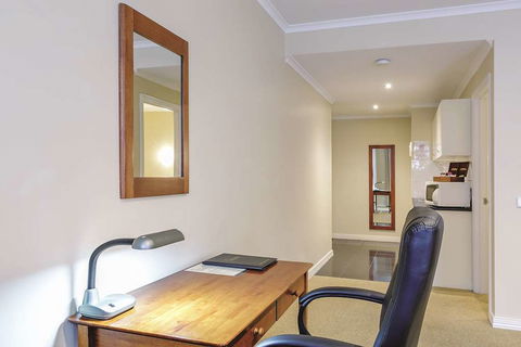 Lake Inn Ballarat - Accommodation Port Macquarie 10