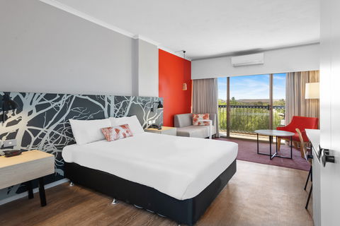 The Plaza Hotel Kalgoorlie - Accommodation Port Macquarie 2